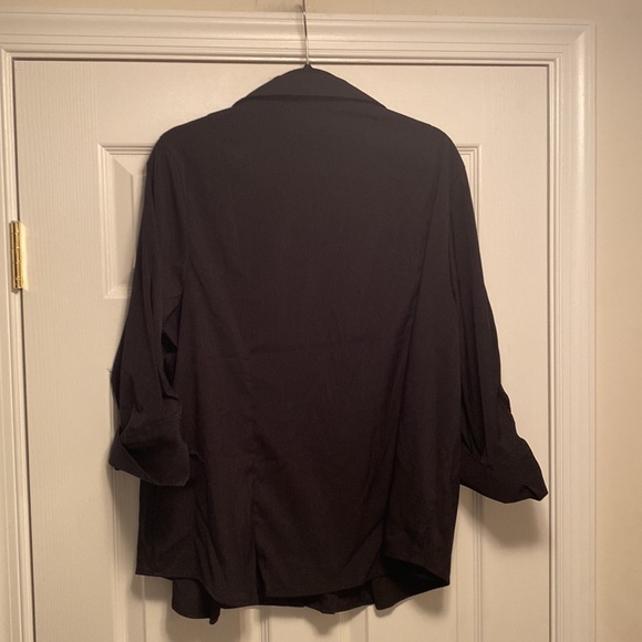 Brand New Cato Black Button Down 3/4 length sleeves…size 18/20W - Picture 2 of 4